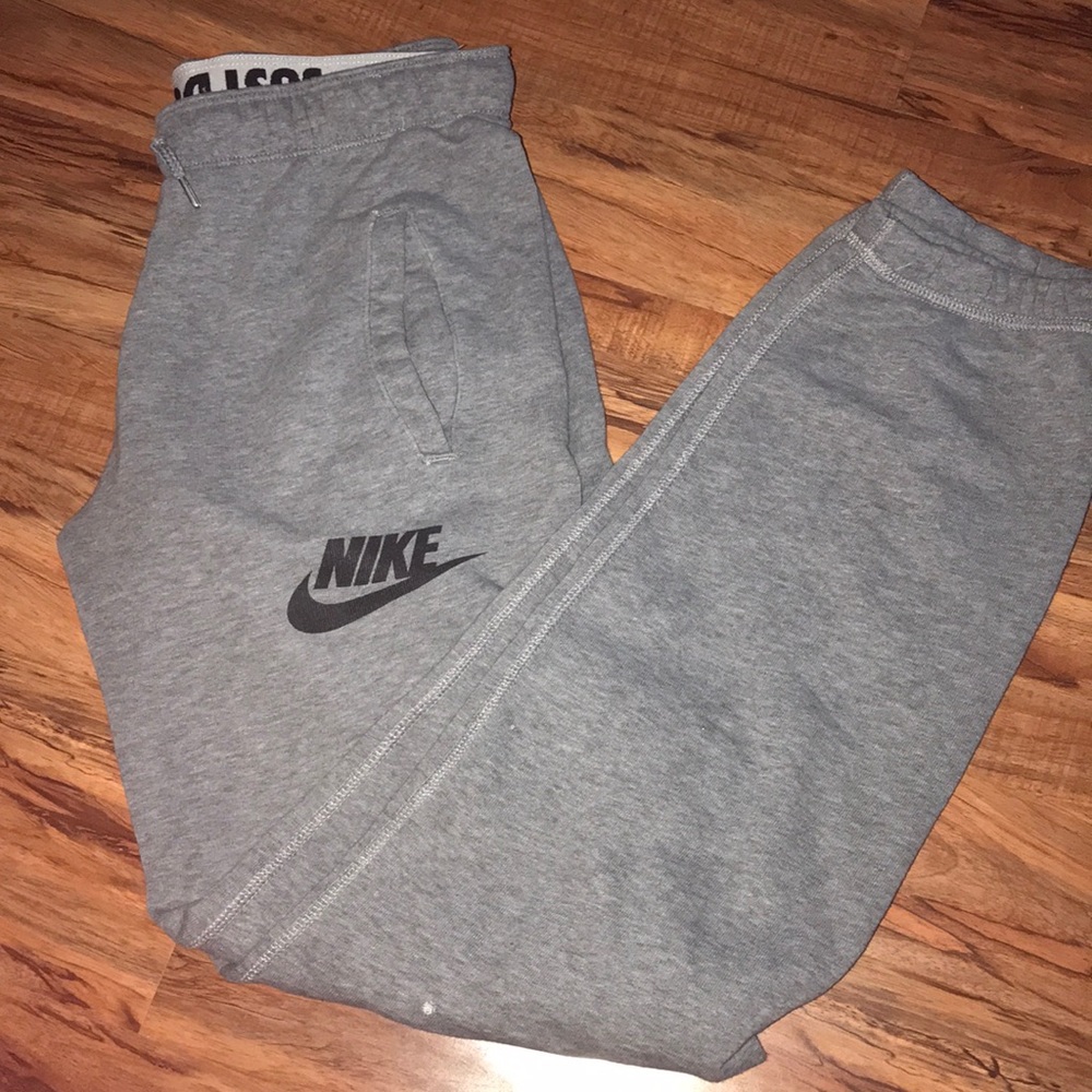 Nike joggers